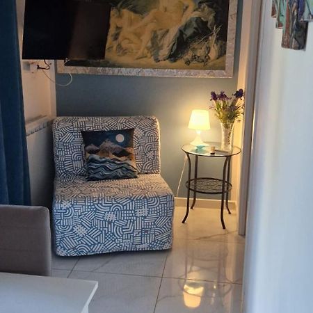 Fiumicino Aeroporto Casa Vacanze Iris Экстерьер фото