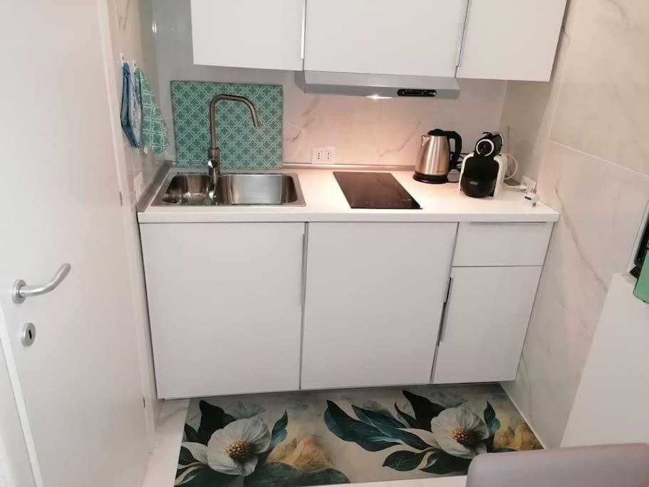 Fiumicino Aeroporto Casa Vacanze Iris Экстерьер фото